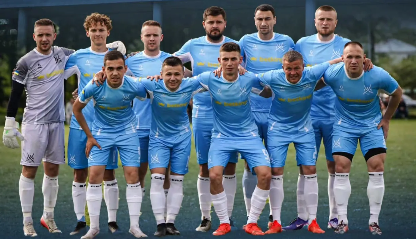 Команда ФК Січ Добряни на полі